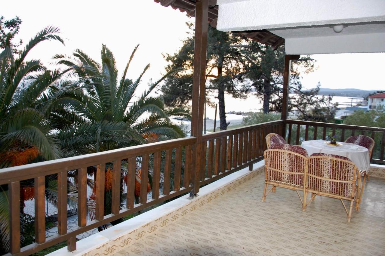 Villa Miranda Nikiti  Luaran gambar