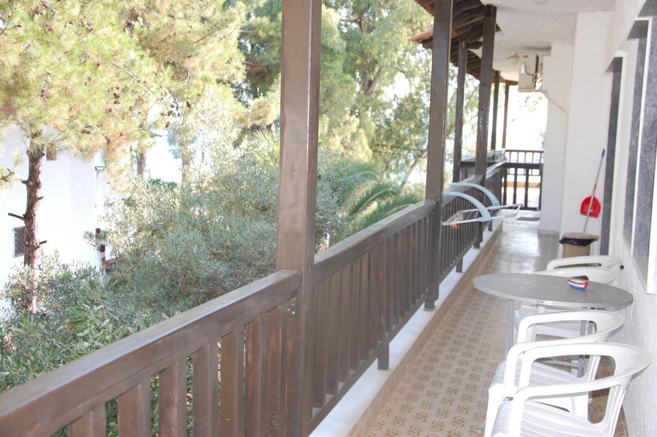 Villa Miranda Nikiti  Luaran gambar
