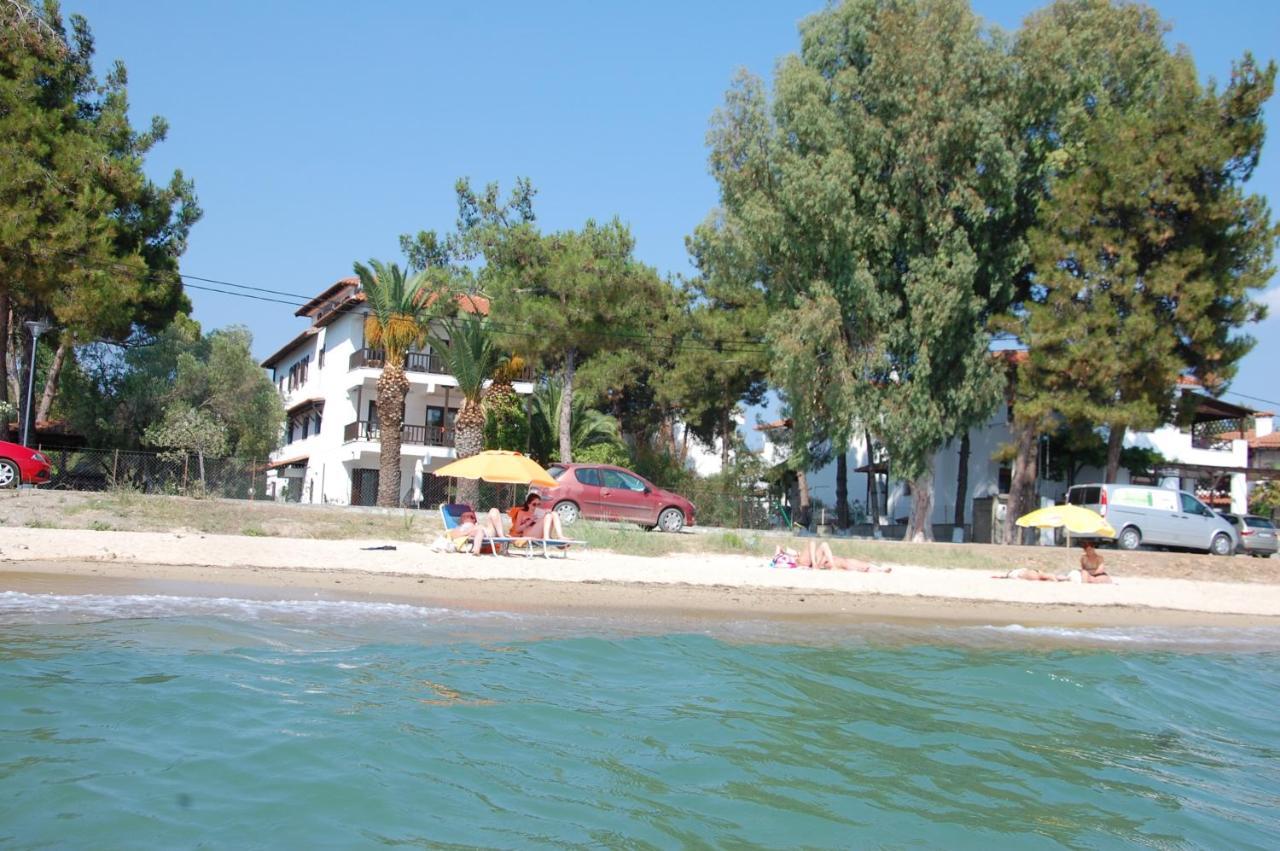 Villa Miranda Nikiti  Luaran gambar