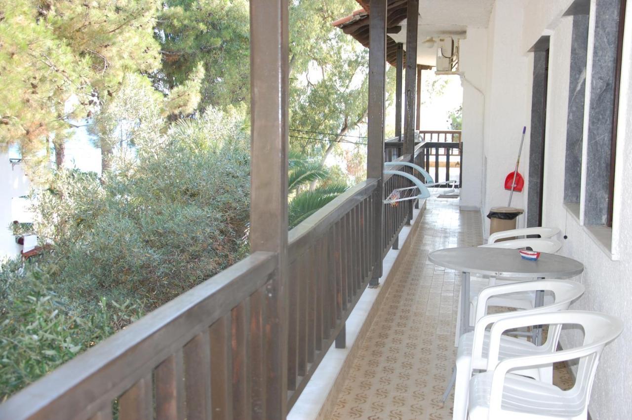 Villa Miranda Nikiti  Luaran gambar