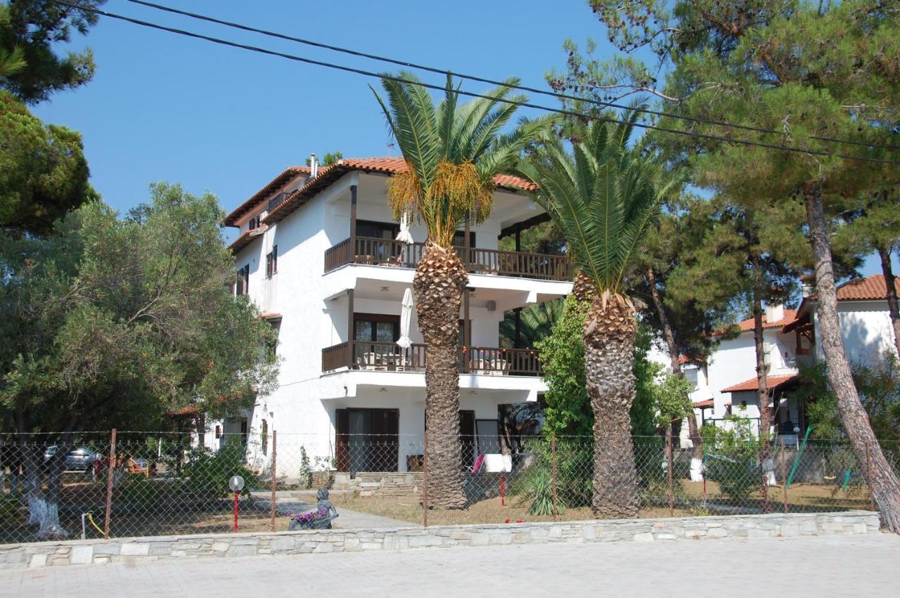 Villa Miranda Nikiti  Luaran gambar