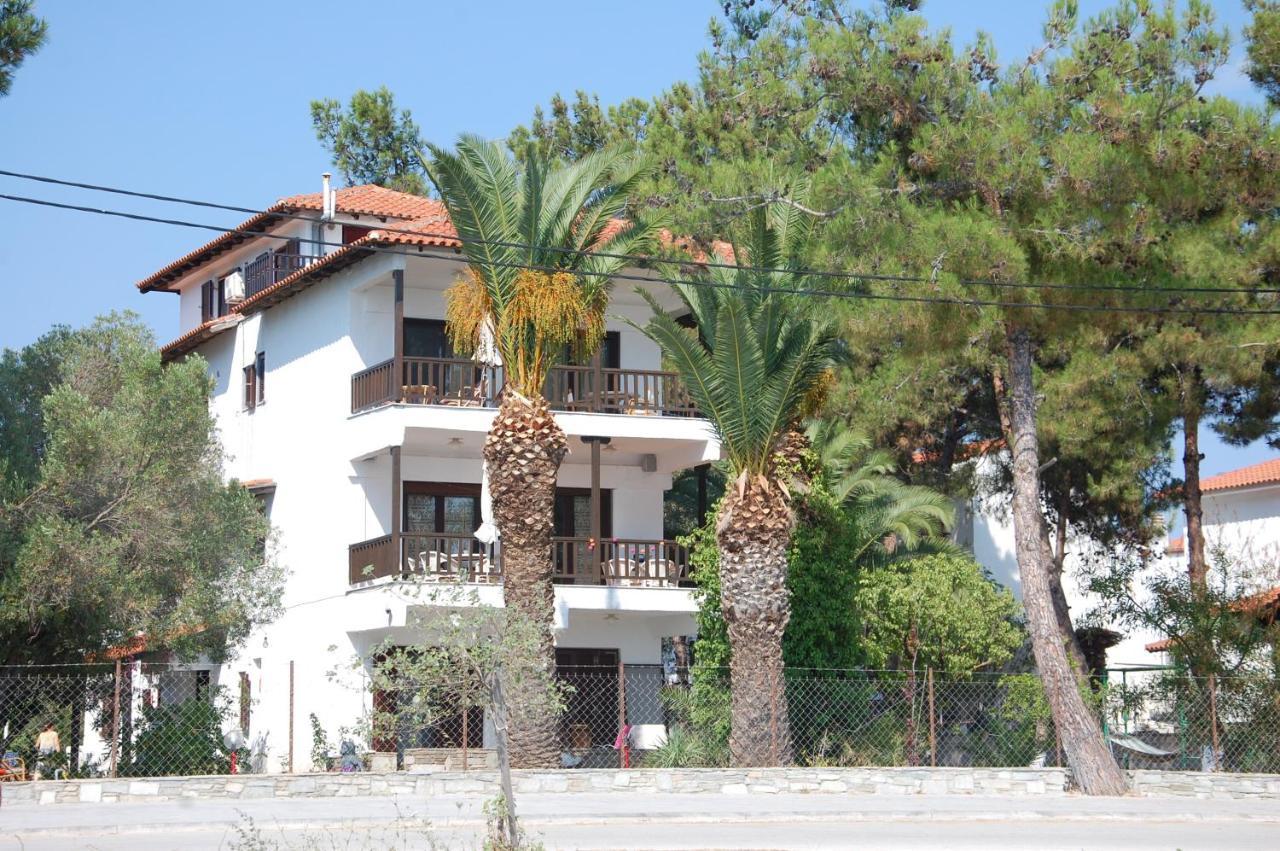 Villa Miranda Nikiti  Luaran gambar